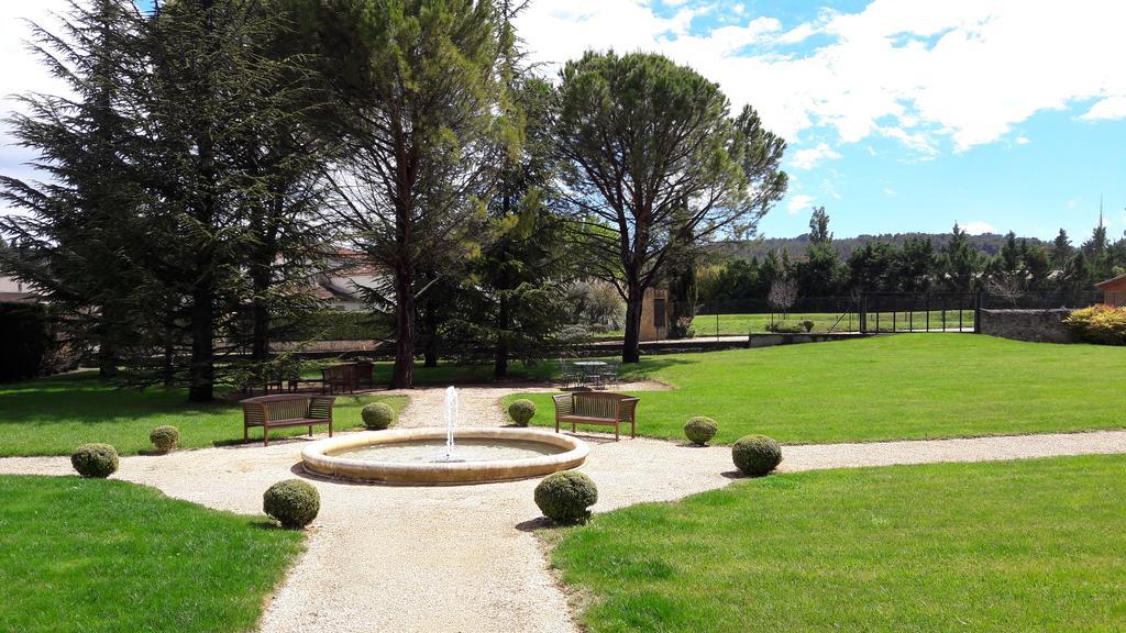 La Milane Bed & Breakfast Cabries Exterior photo