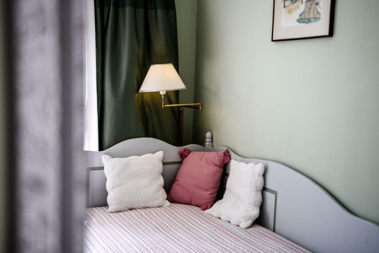 La Milane Bed & Breakfast Cabries Exterior photo
